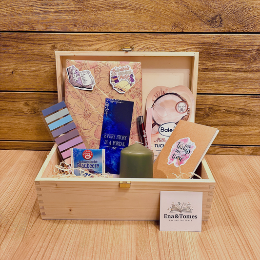 Blind-Box Fantasy/ Romantasy